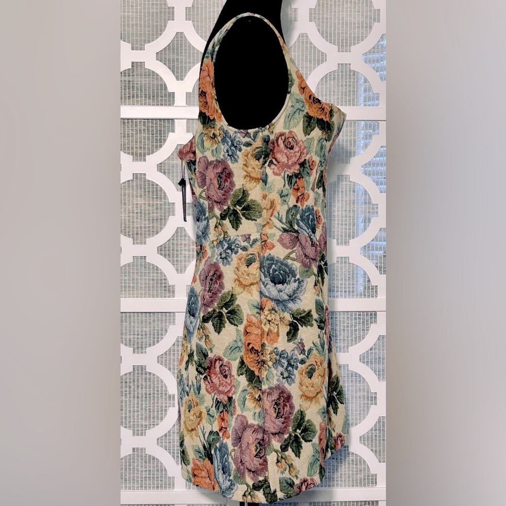 Floral Tapestry A-Line Dress in Multi - Picture 3 of 15